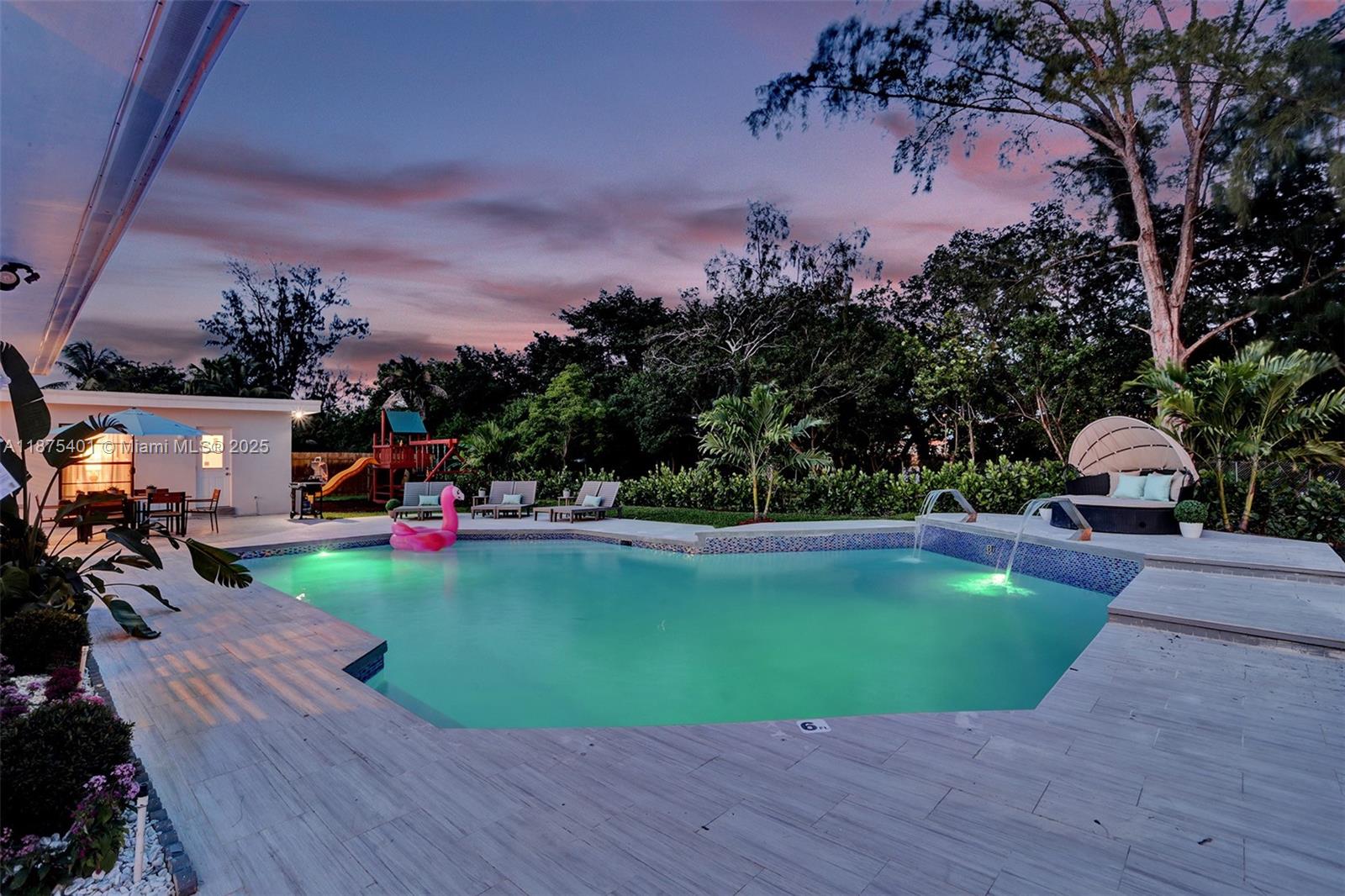 PLANTATION HARBOR FOURTH - Residential