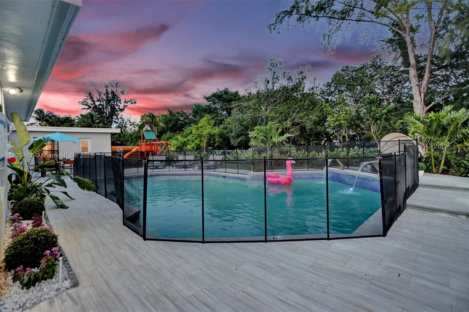 PLANTATION HARBOR FOURTH - Residential