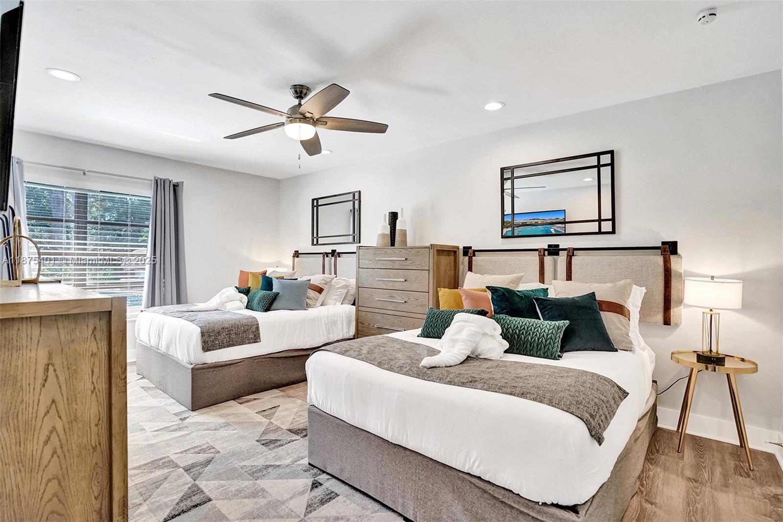 PLANTATION HARBOR FOURTH - Residential