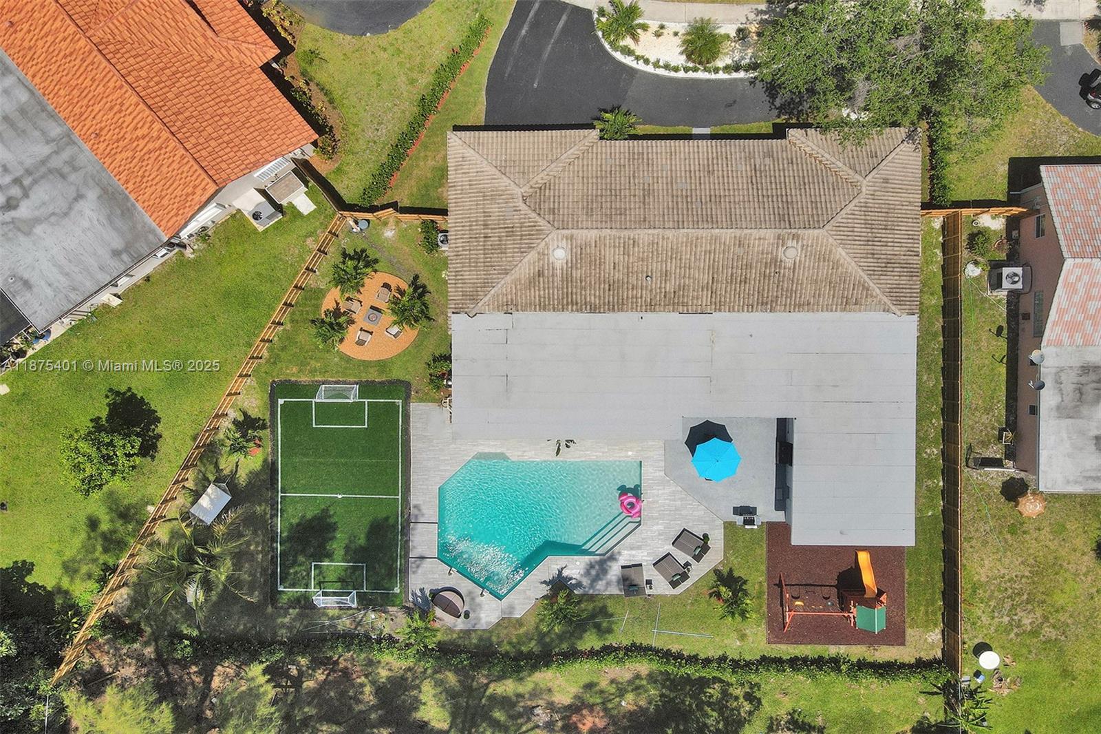 PLANTATION HARBOR FOURTH - Residential