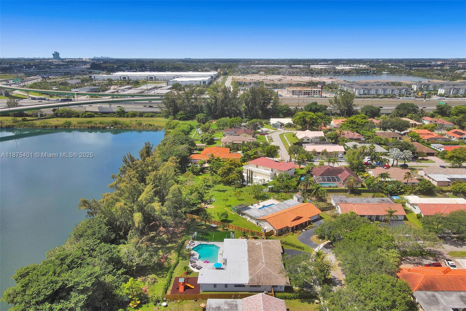 PLANTATION HARBOR FOURTH - Residential