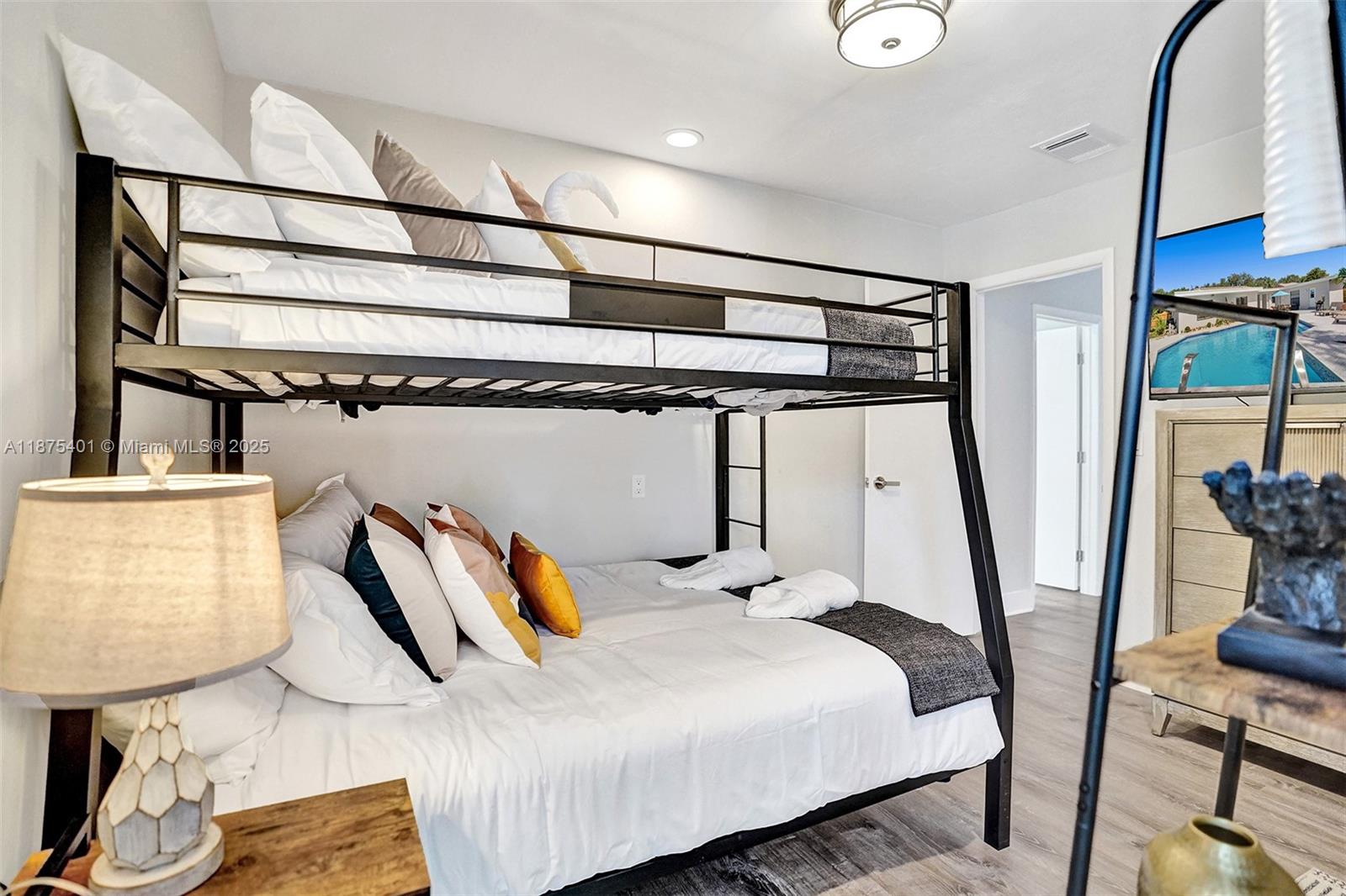 PLANTATION HARBOR FOURTH - Residential