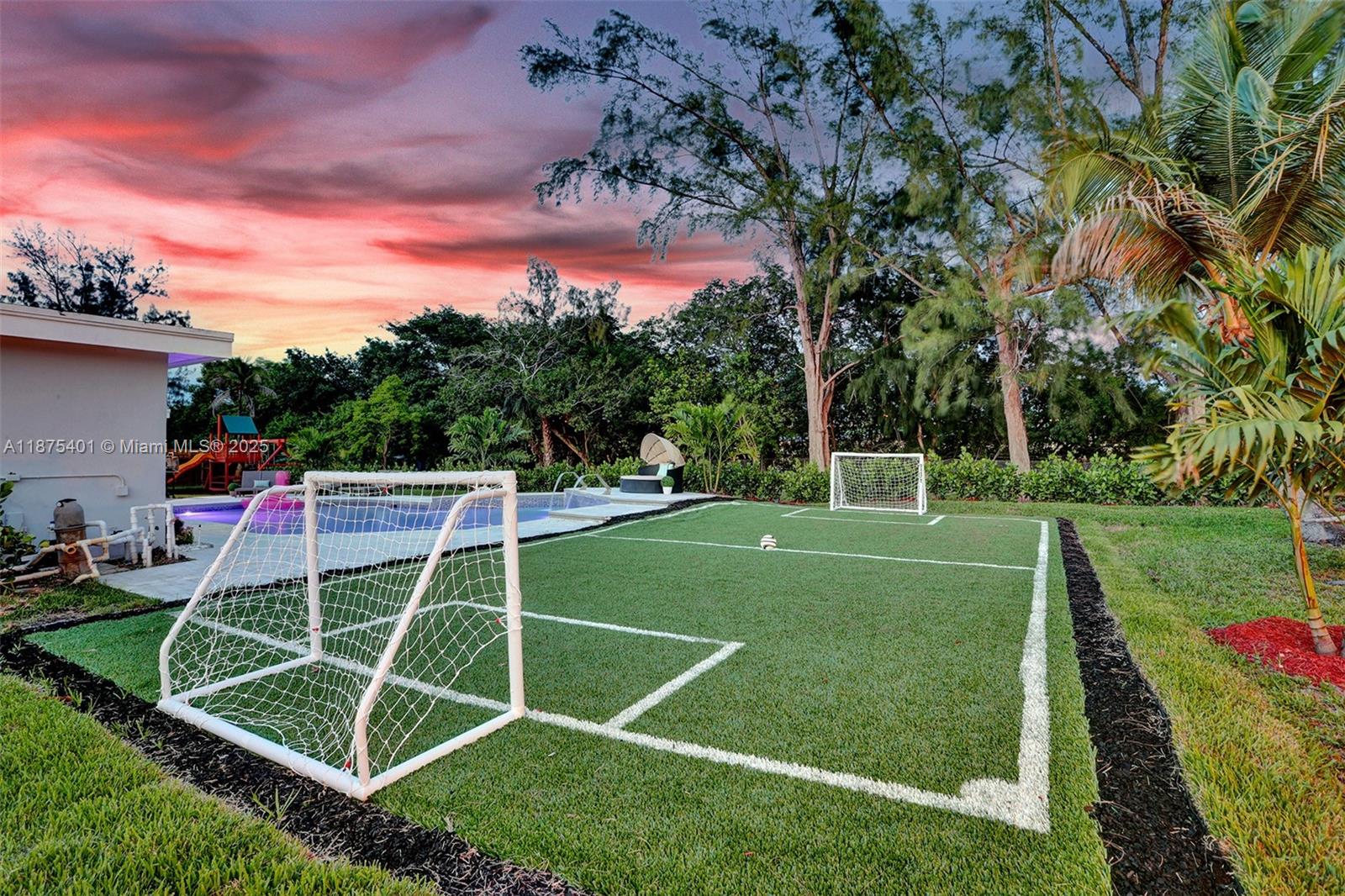 PLANTATION HARBOR FOURTH - Residential