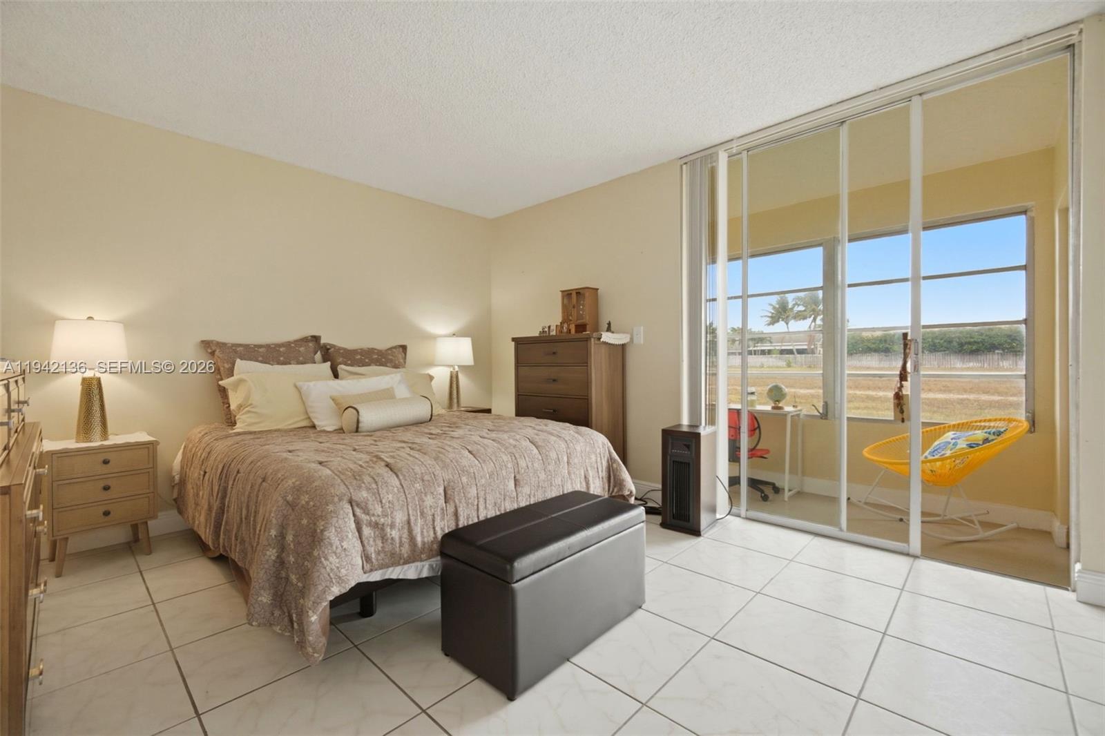 SUNRISE LAKES 112 CONDO - Residential