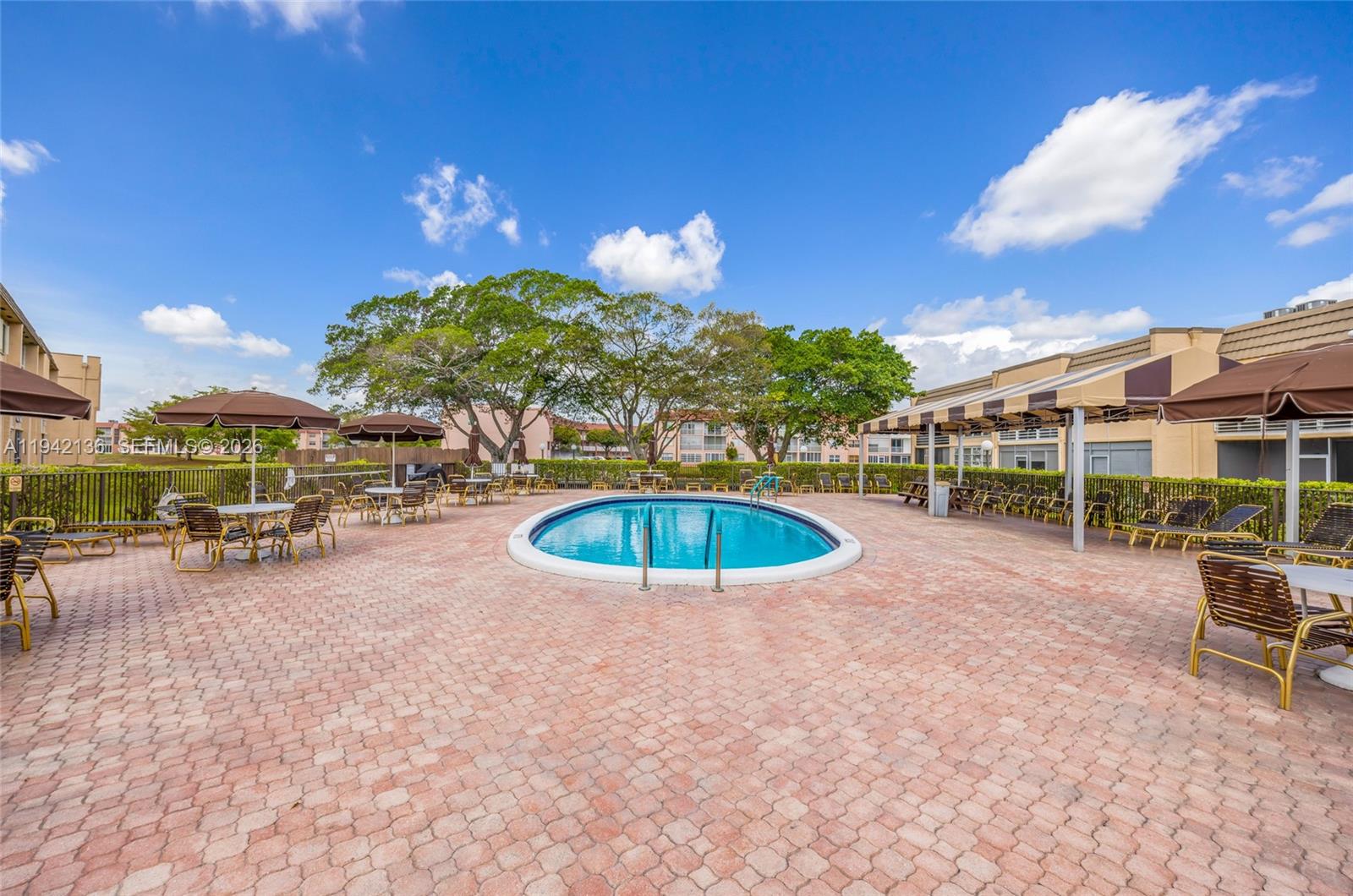 SUNRISE LAKES 112 CONDO - Residential