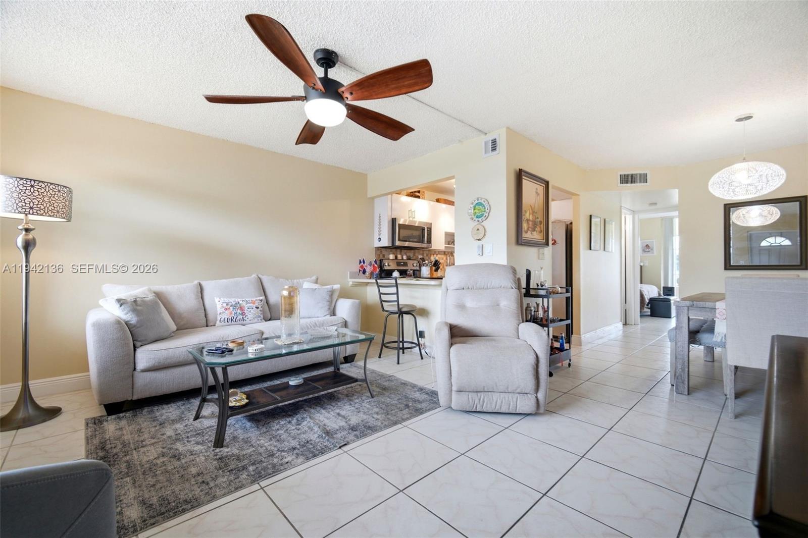 SUNRISE LAKES 112 CONDO - Residential