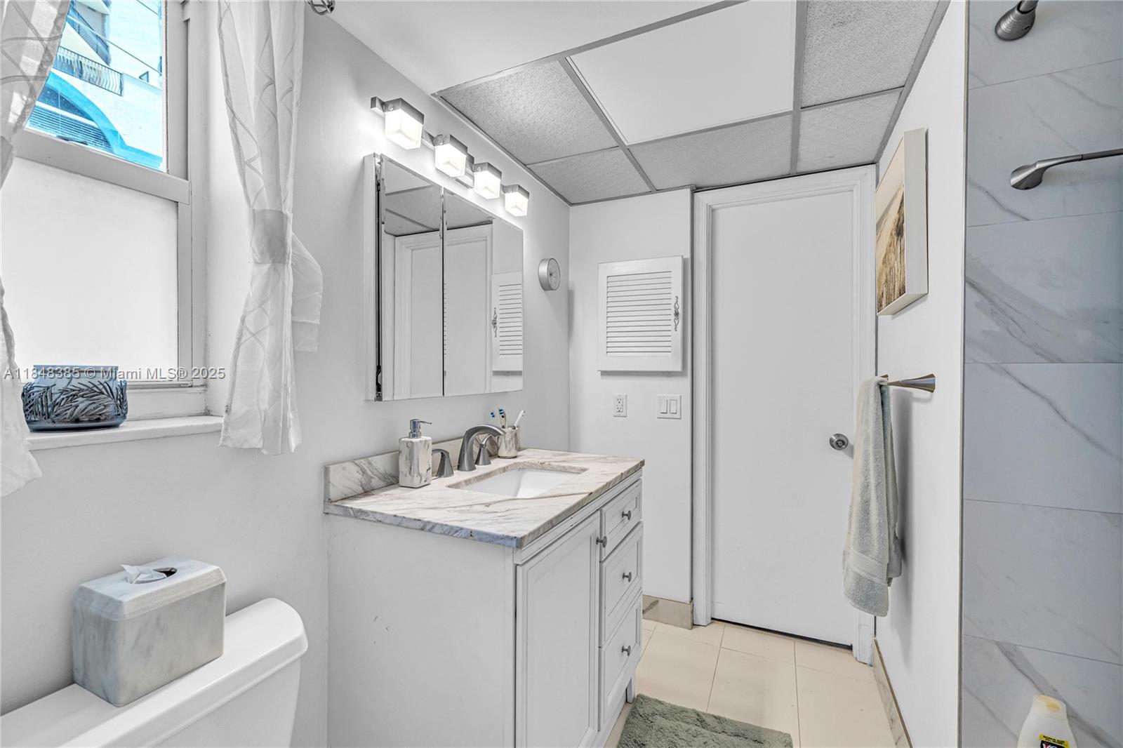 LEISURE BEACH CONDO - Residential