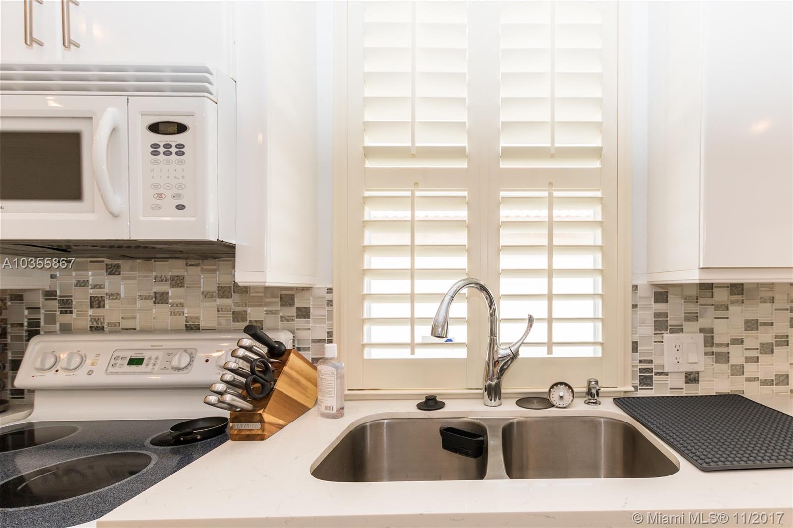 PEMBROKE FALLS PH 7 - Residential