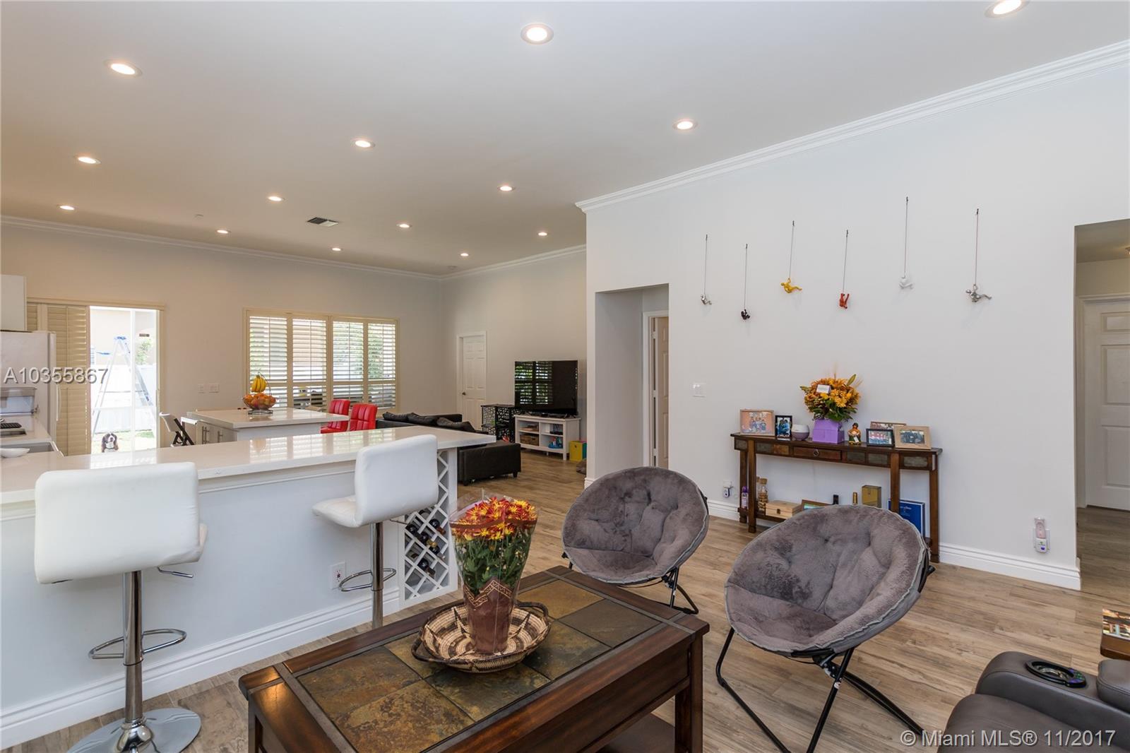 PEMBROKE FALLS PH 7 - Residential