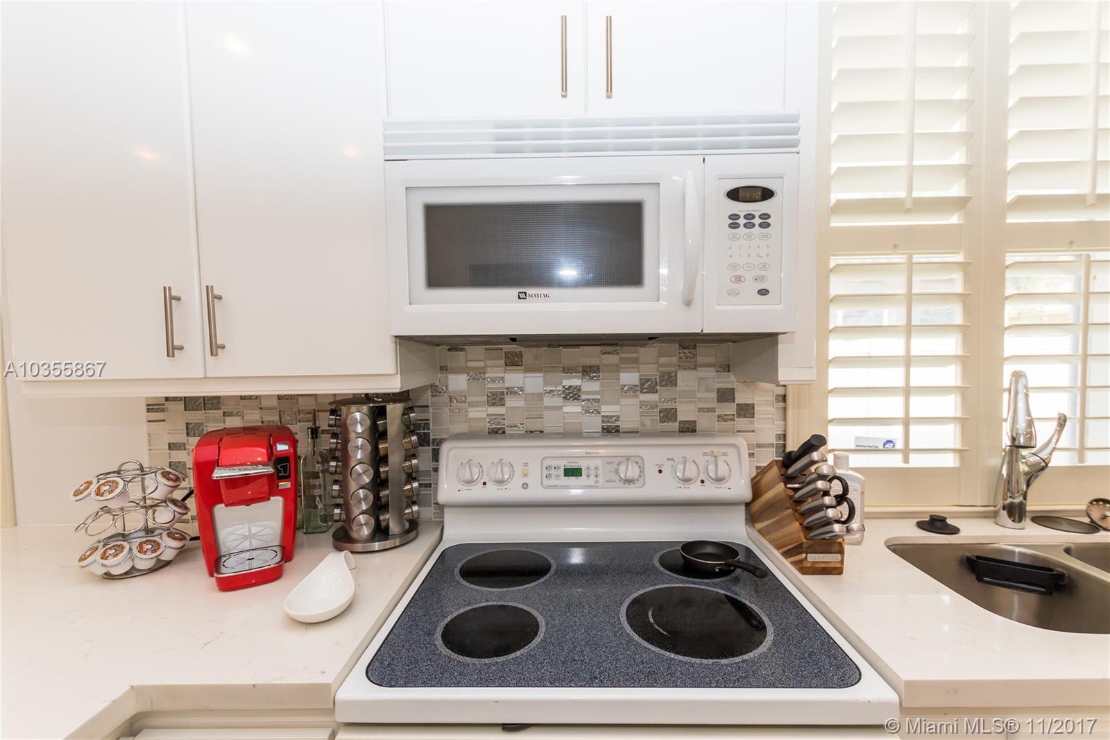 PEMBROKE FALLS PH 7 - Residential