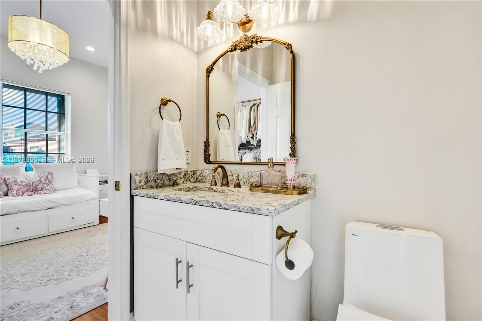 HOLIDAY SPRINGS EAST - Residential