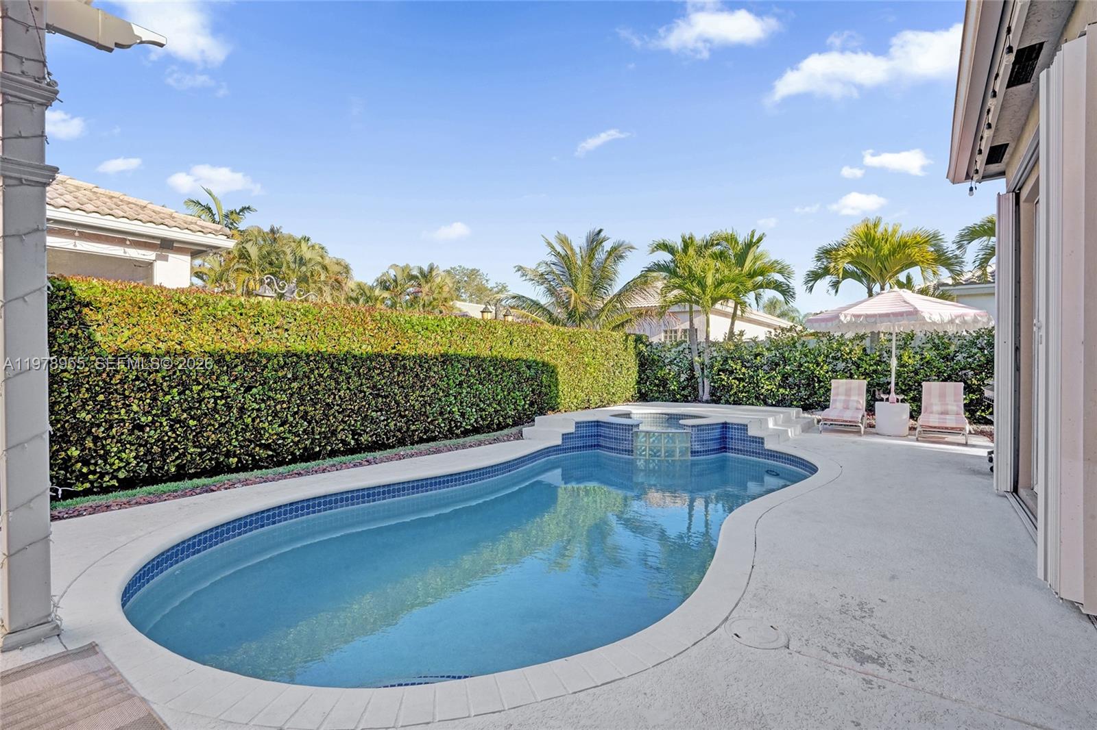 HOLIDAY SPRINGS EAST - Residential