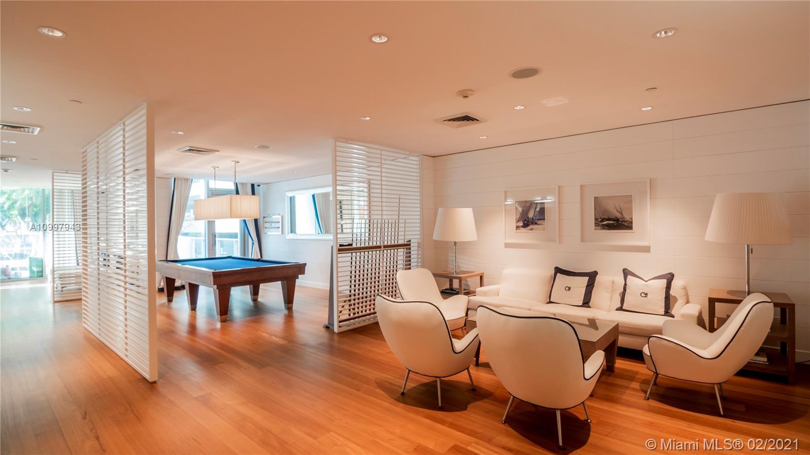 GROVENOR HOUSE CONDO - Residential