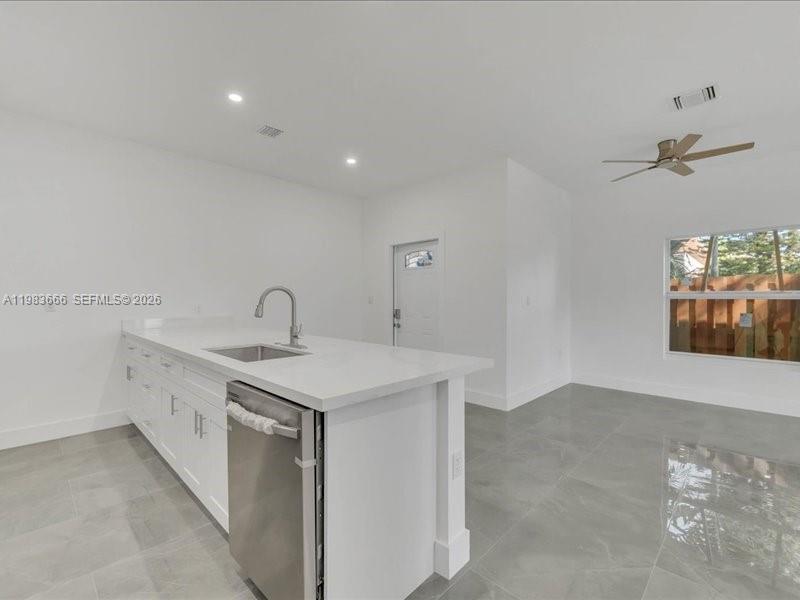 ROCK HILL SEC - Residential Income