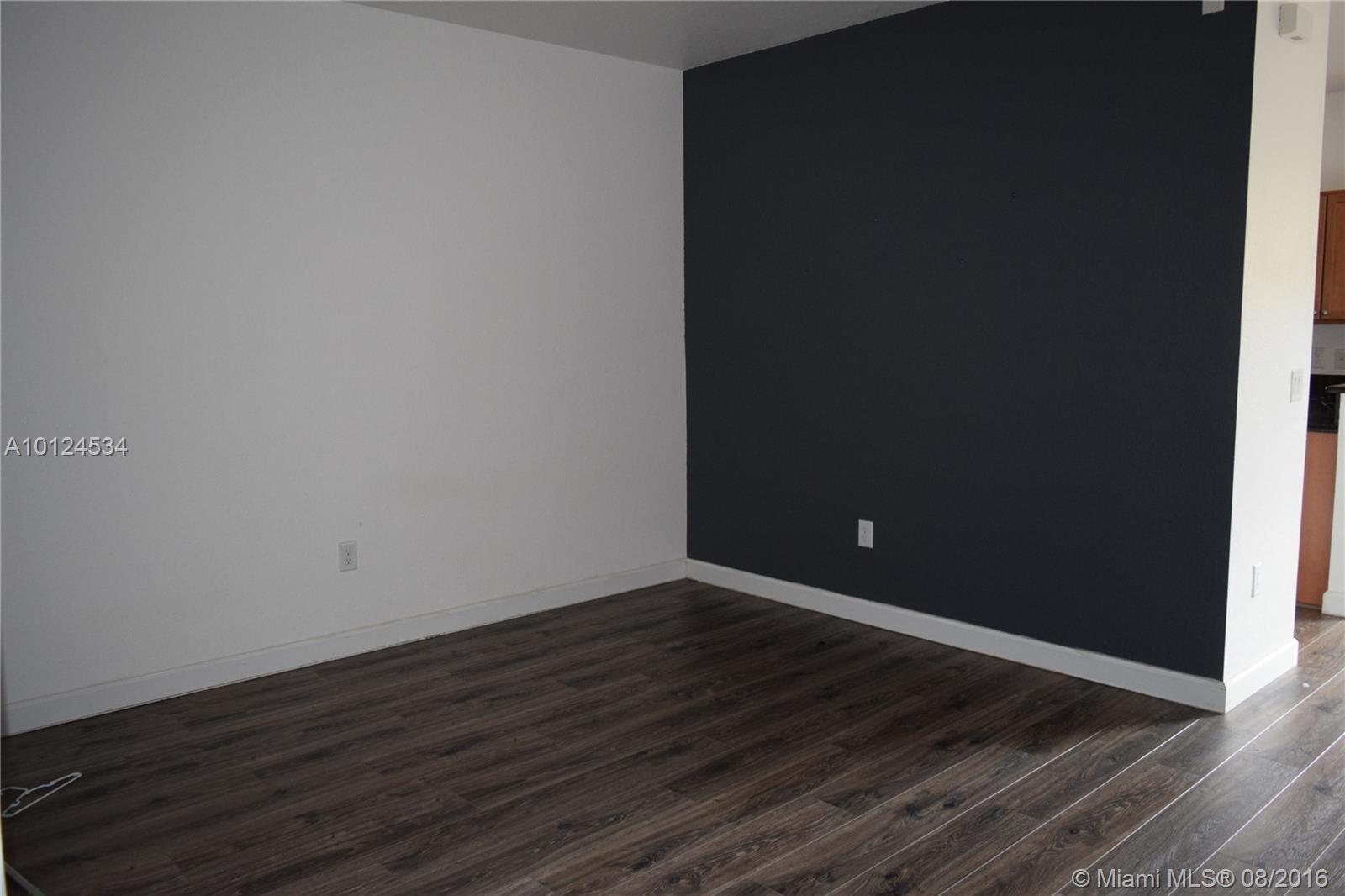 Islands At Doral Northwes - Residential Lease