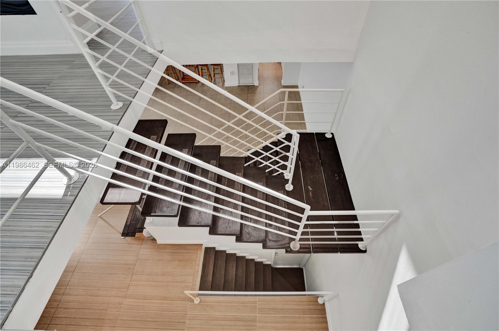 APOGEE I CONDO - Residential