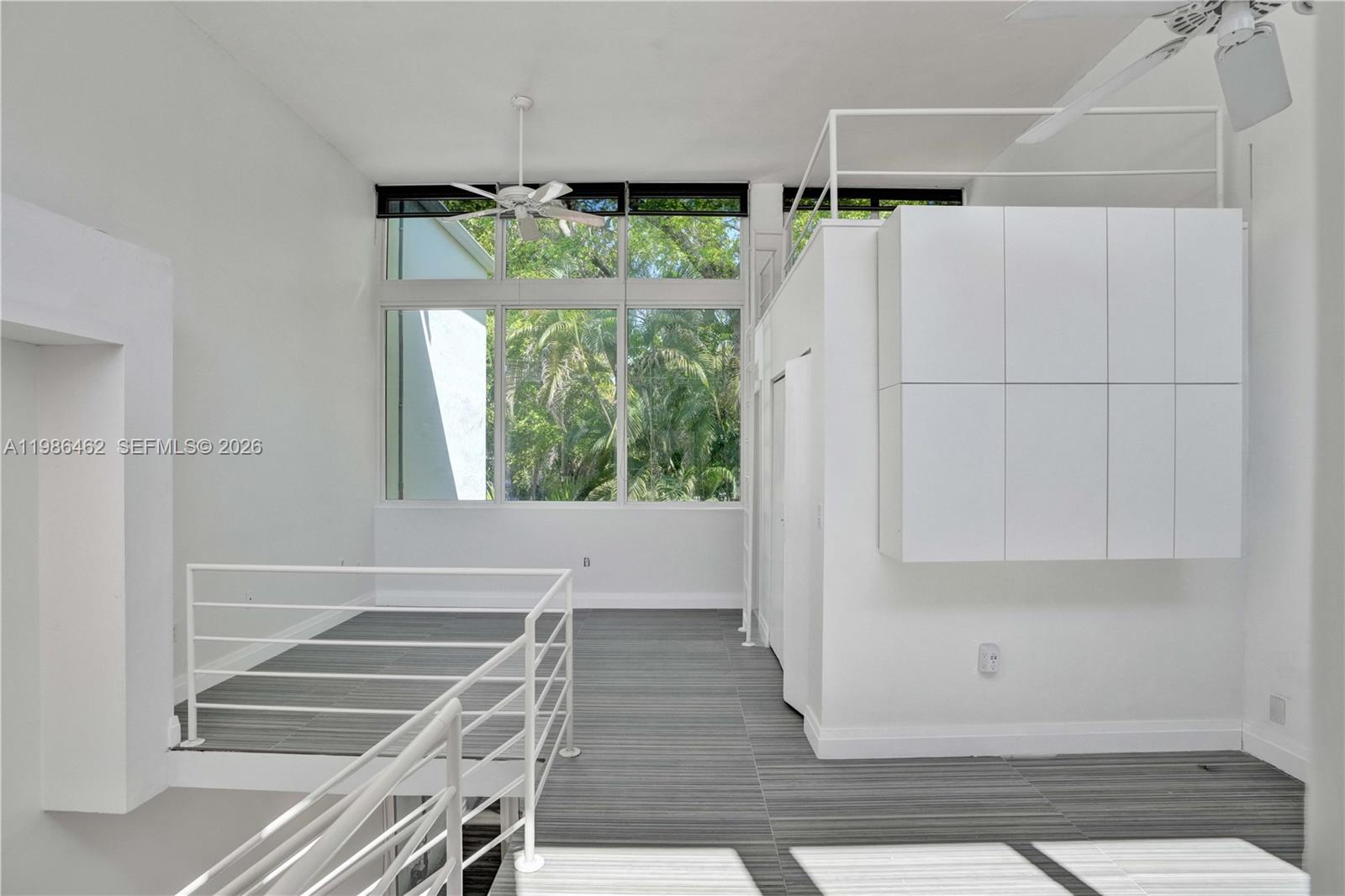 APOGEE I CONDO - Residential