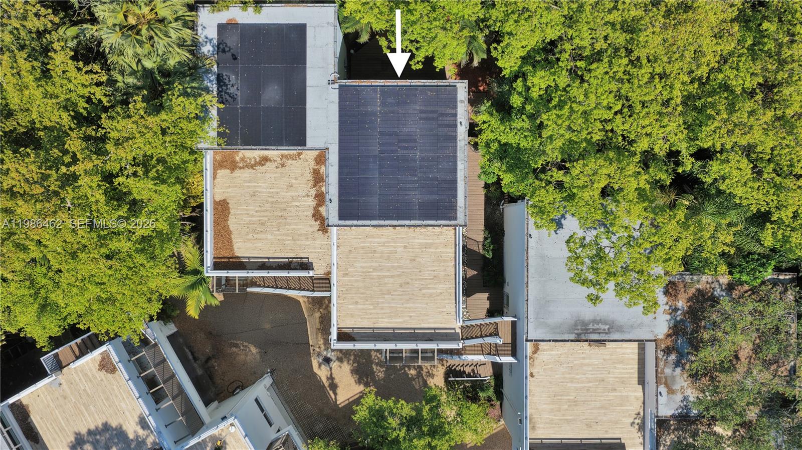 APOGEE I CONDO - Residential