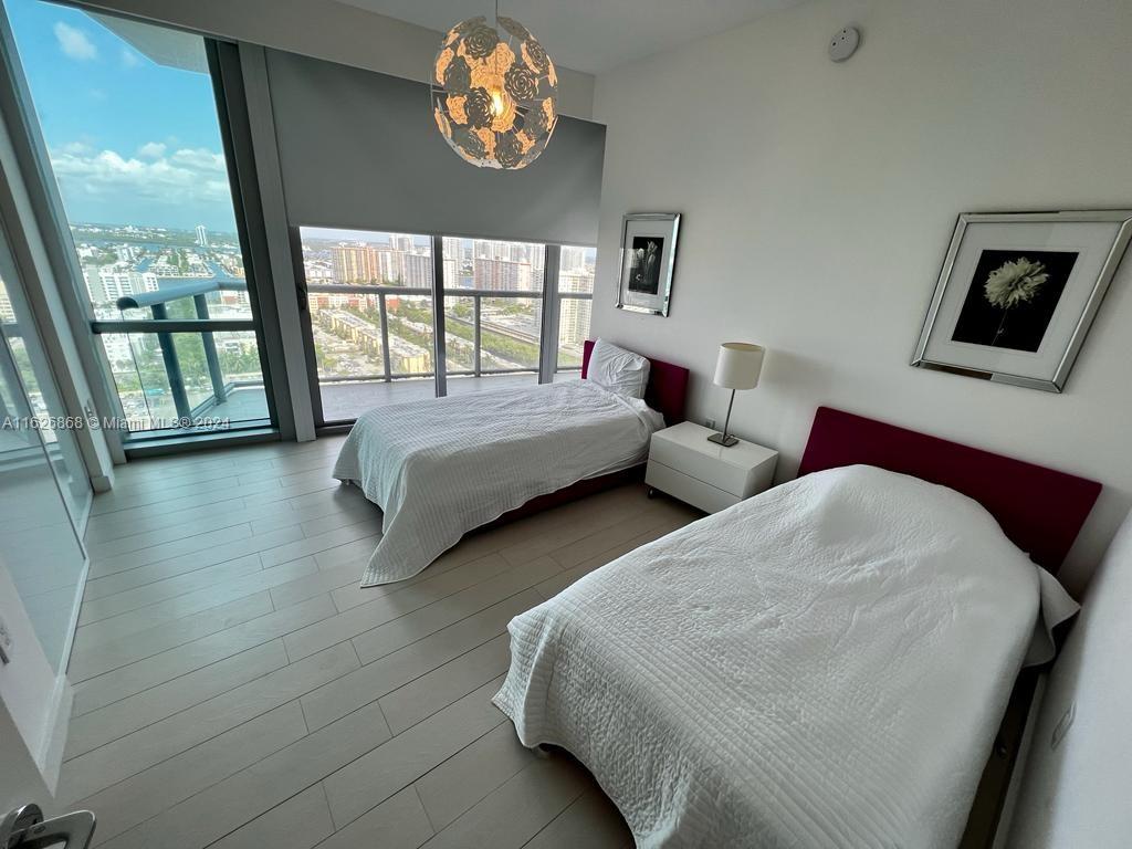 JADE OCEAN CONDO - Residential