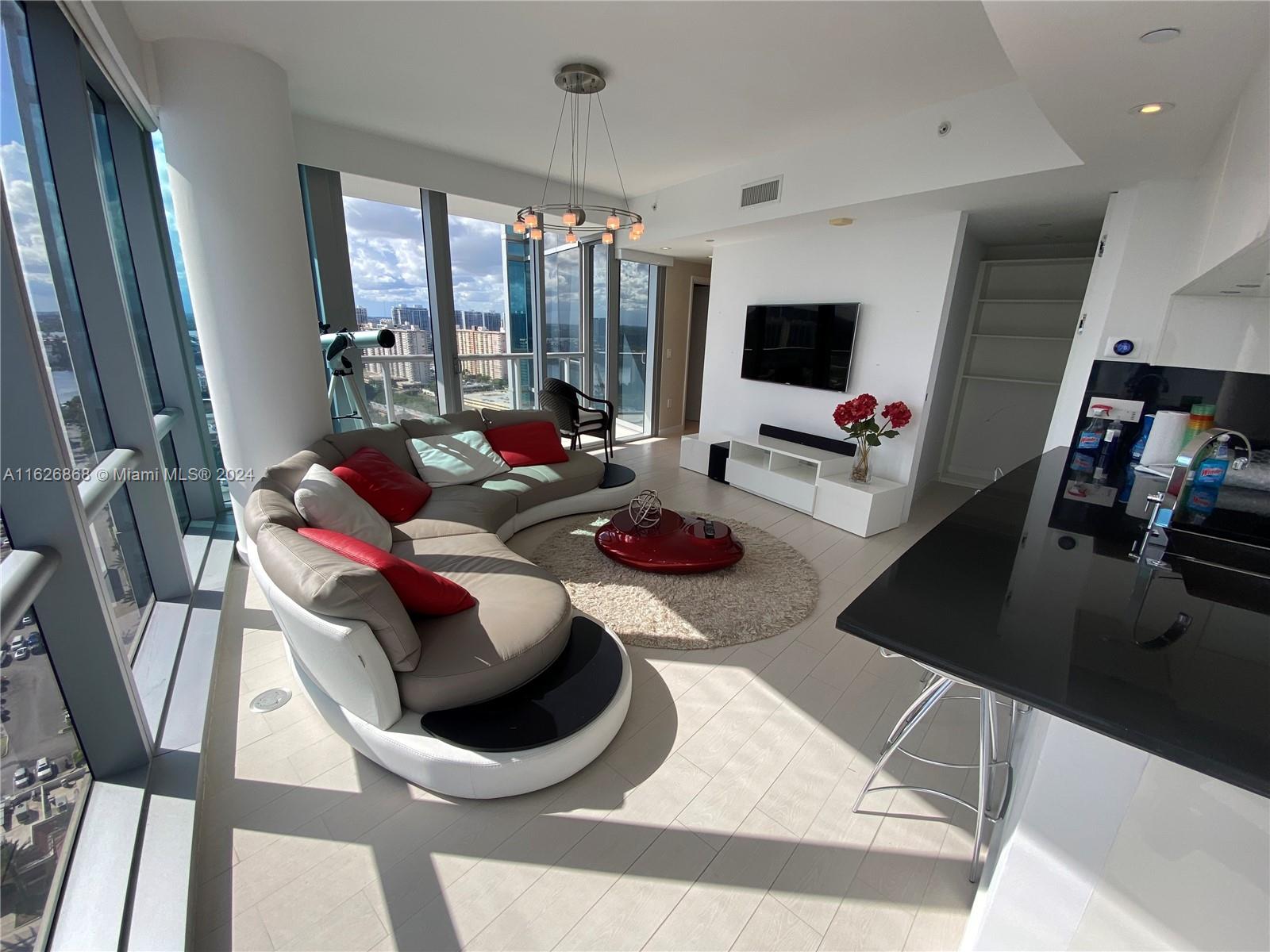 JADE OCEAN CONDO - Residential