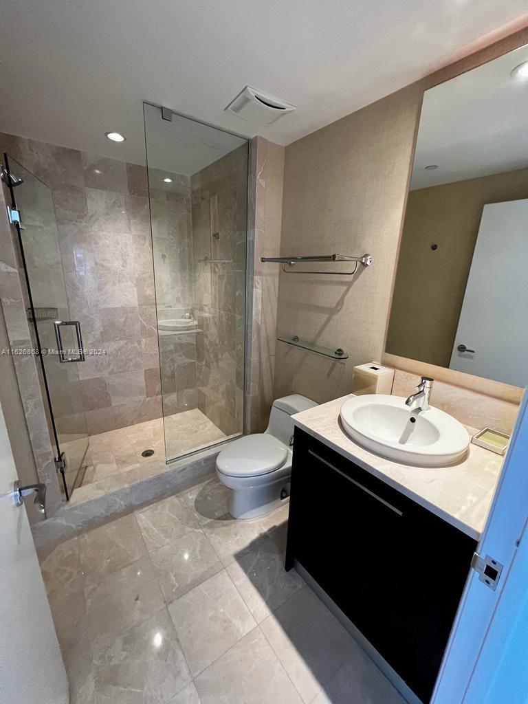 JADE OCEAN CONDO - Residential