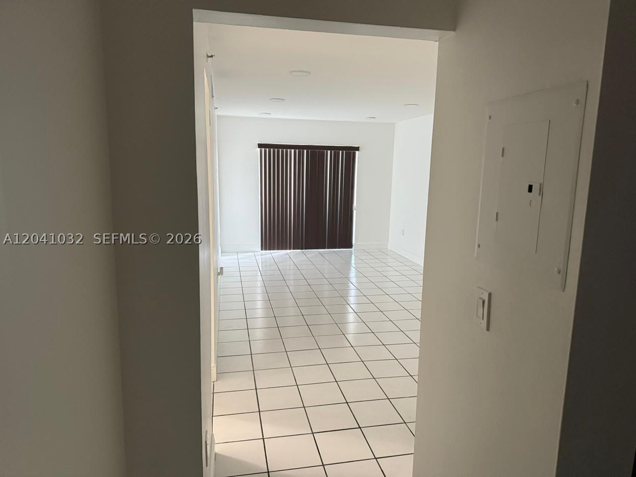 600 NW 32nd Pl 303