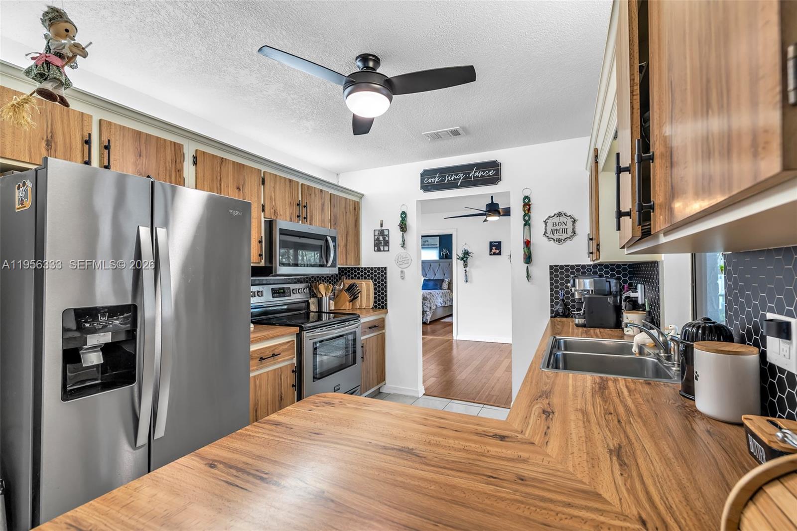 CORAL GATE SECTION 5 - Residential