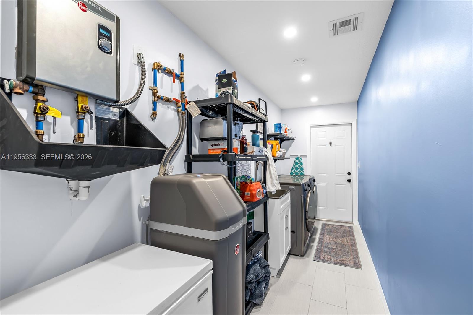 CORAL GATE SECTION 5 - Residential