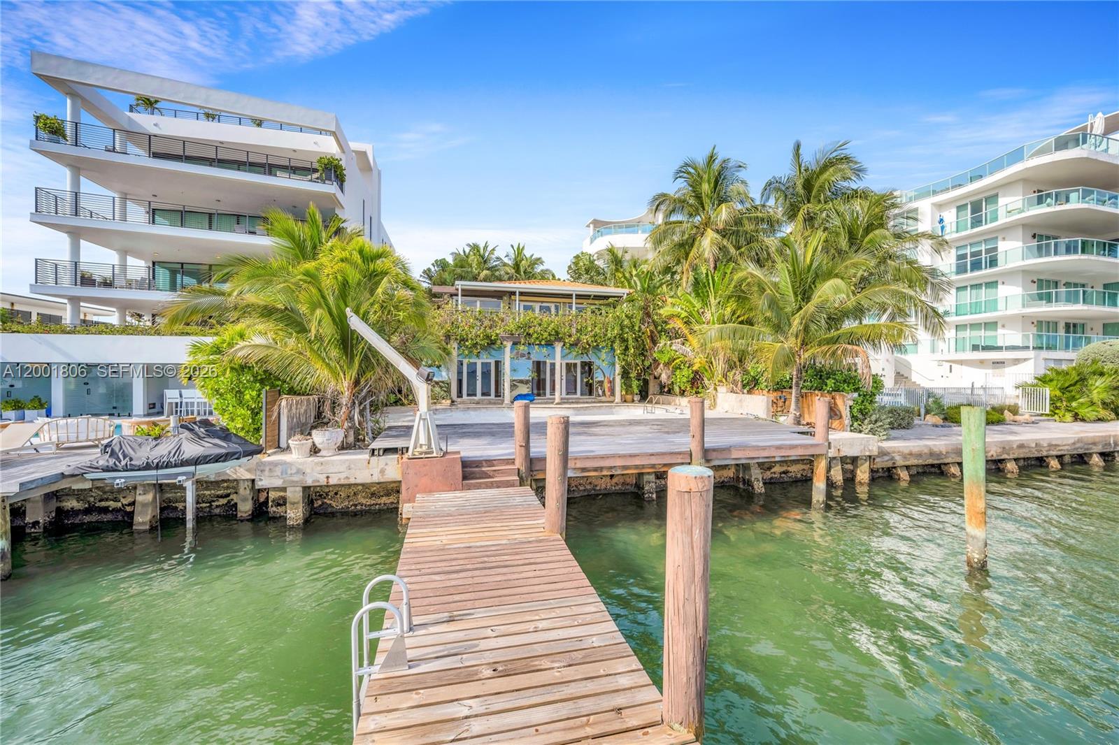 ISLE OF NORMANDY MIAMI VI - Residential
