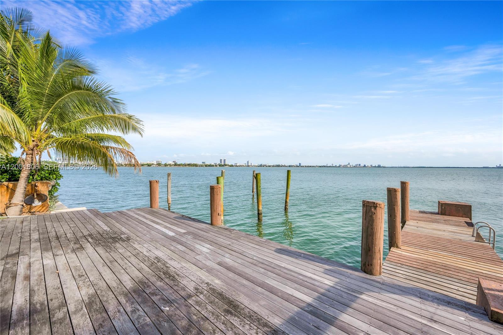 ISLE OF NORMANDY MIAMI VI - Residential