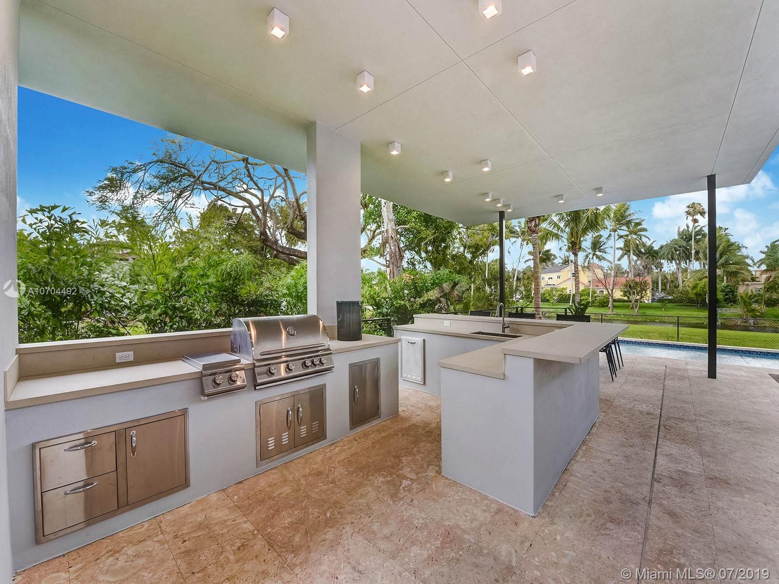 SNAPPER CREEK GROVES - Residential Lease