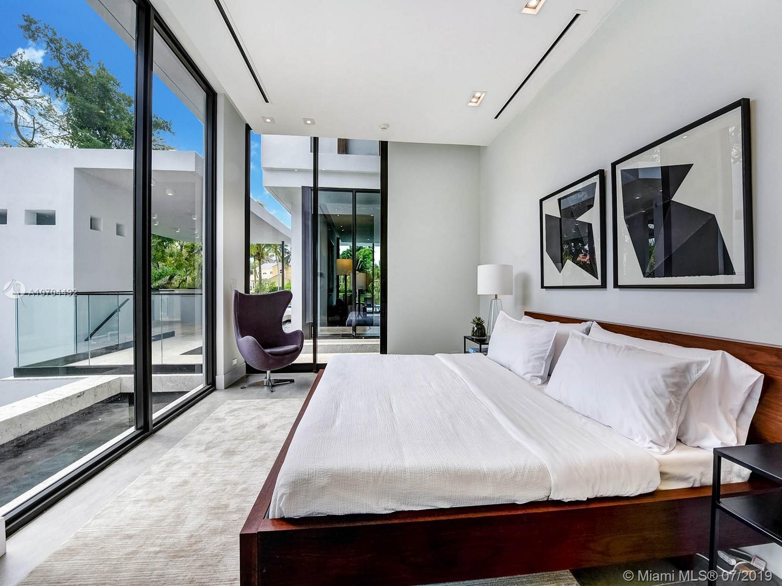 SNAPPER CREEK GROVES - Residential Lease