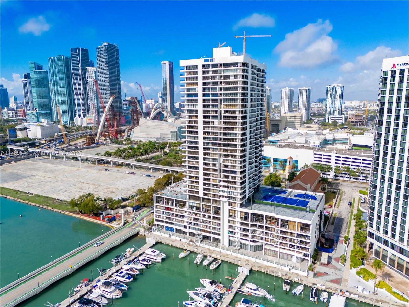 VENETIA CONDO - Residential