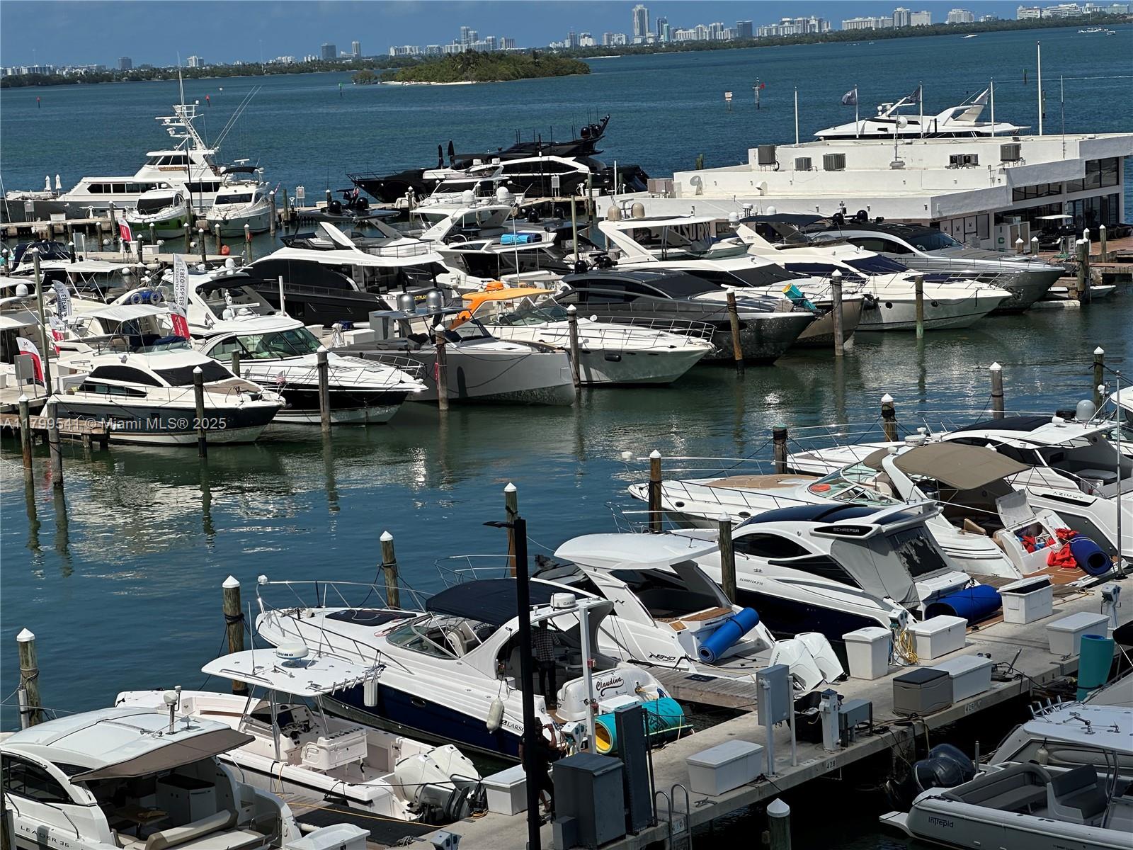 VENETIA CONDO - Residential