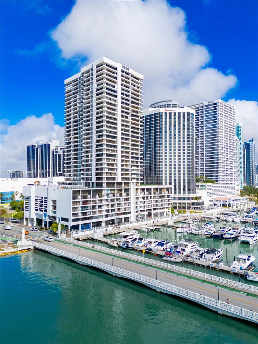 VENETIA CONDO - Residential