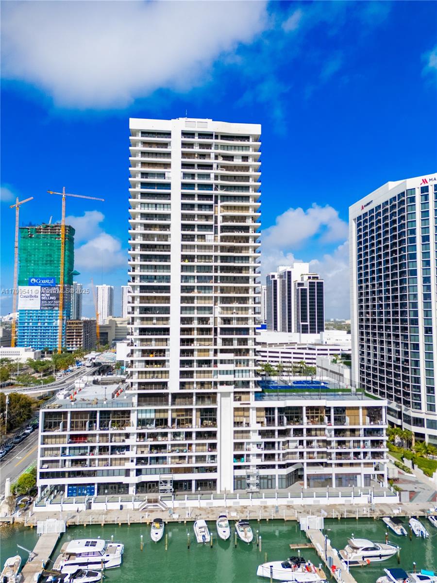 VENETIA CONDO - Residential