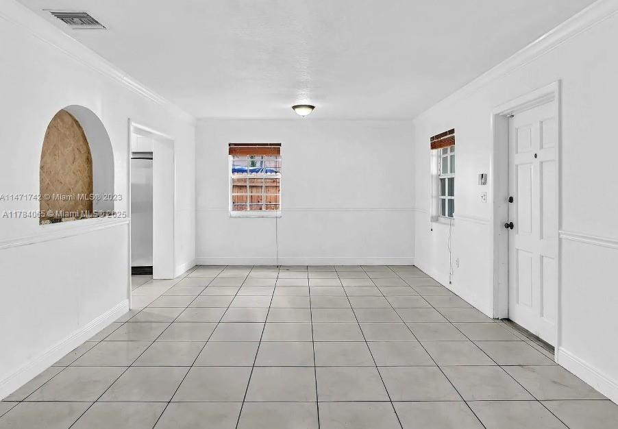 IRONS MANOR 2ND ADDN - Residential