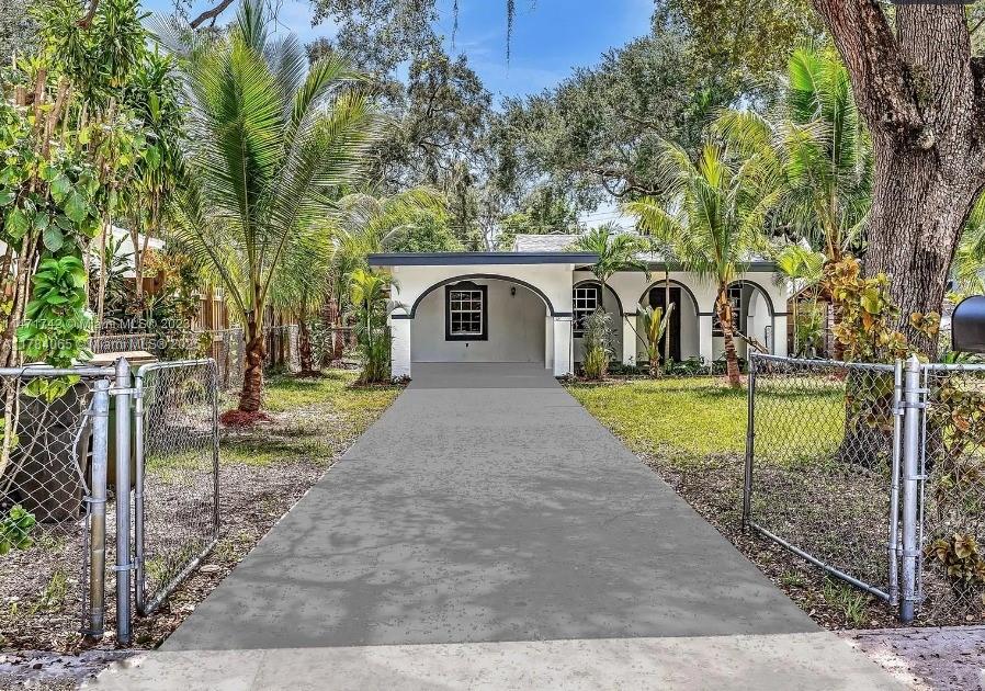 IRONS MANOR 2ND ADDN - Residential