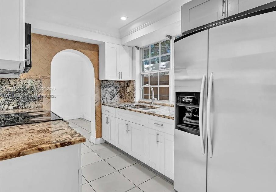 IRONS MANOR 2ND ADDN - Residential