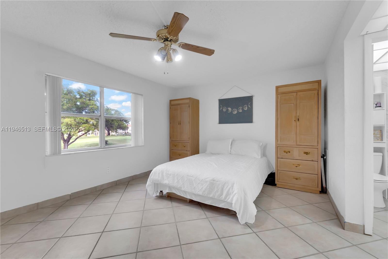 SUNRISE LAKES 135 CONDO - Residential