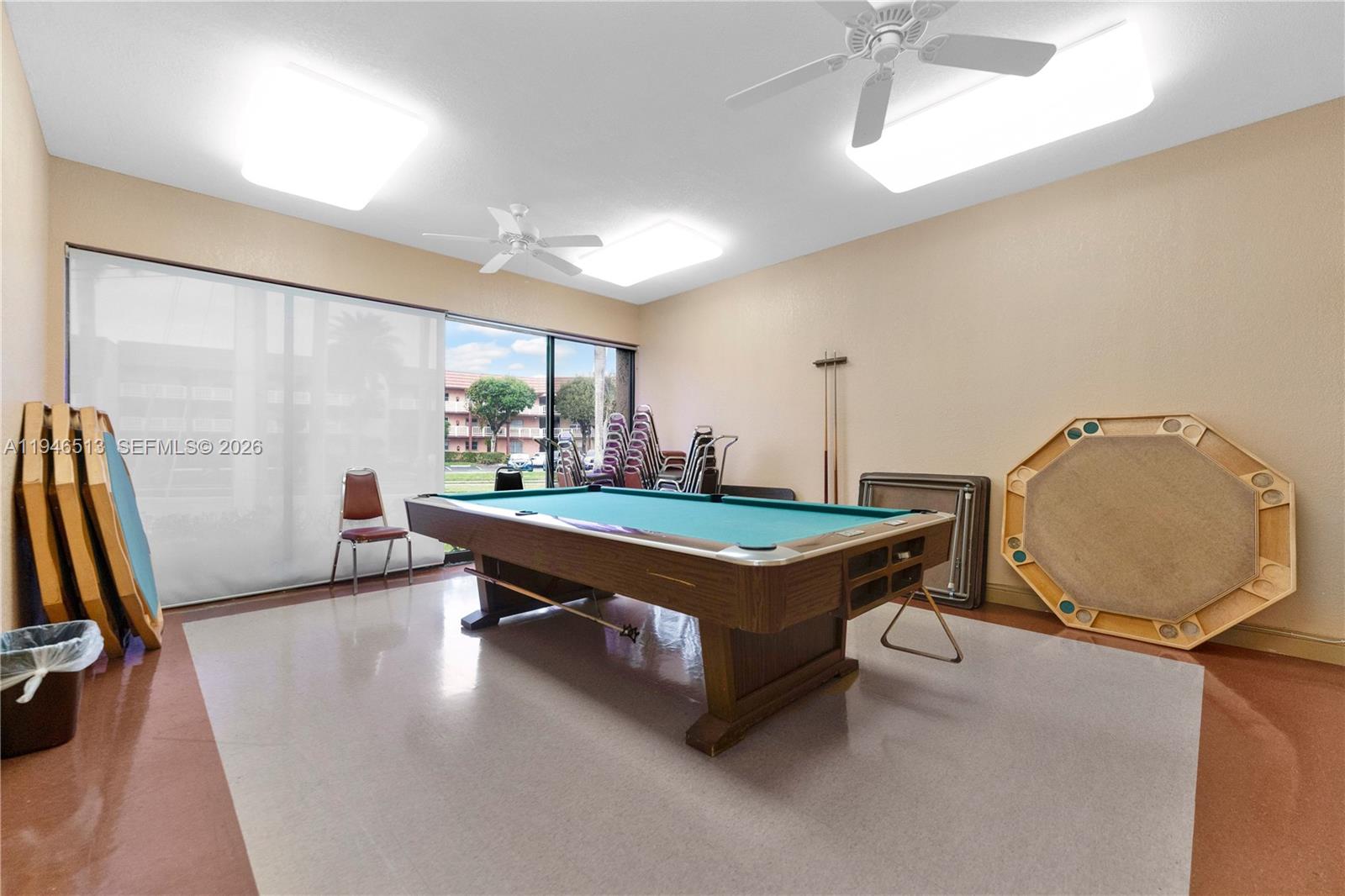 SUNRISE LAKES 135 CONDO - Residential