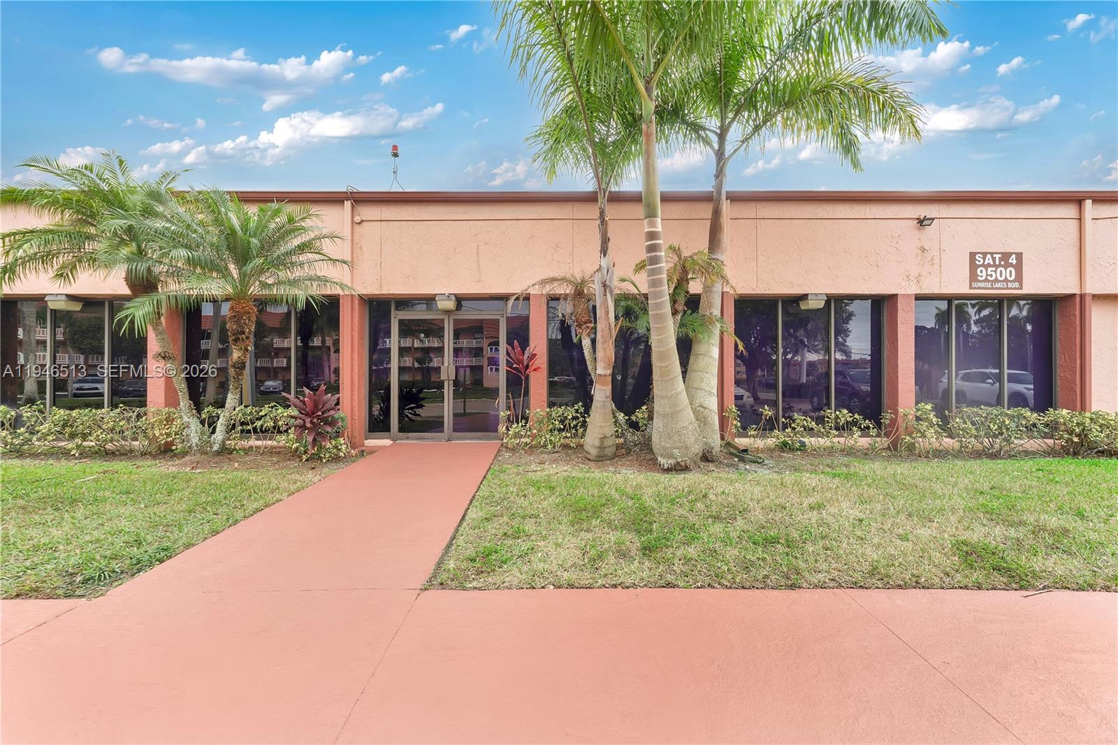 SUNRISE LAKES 135 CONDO - Residential