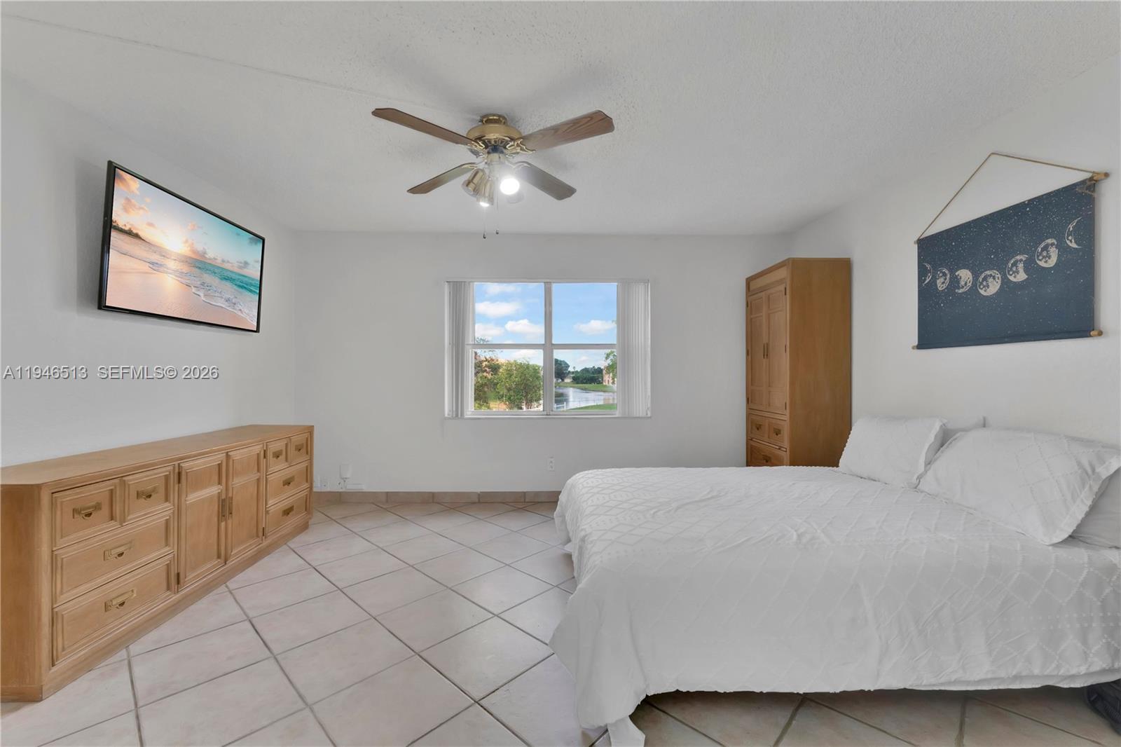 SUNRISE LAKES 135 CONDO - Residential