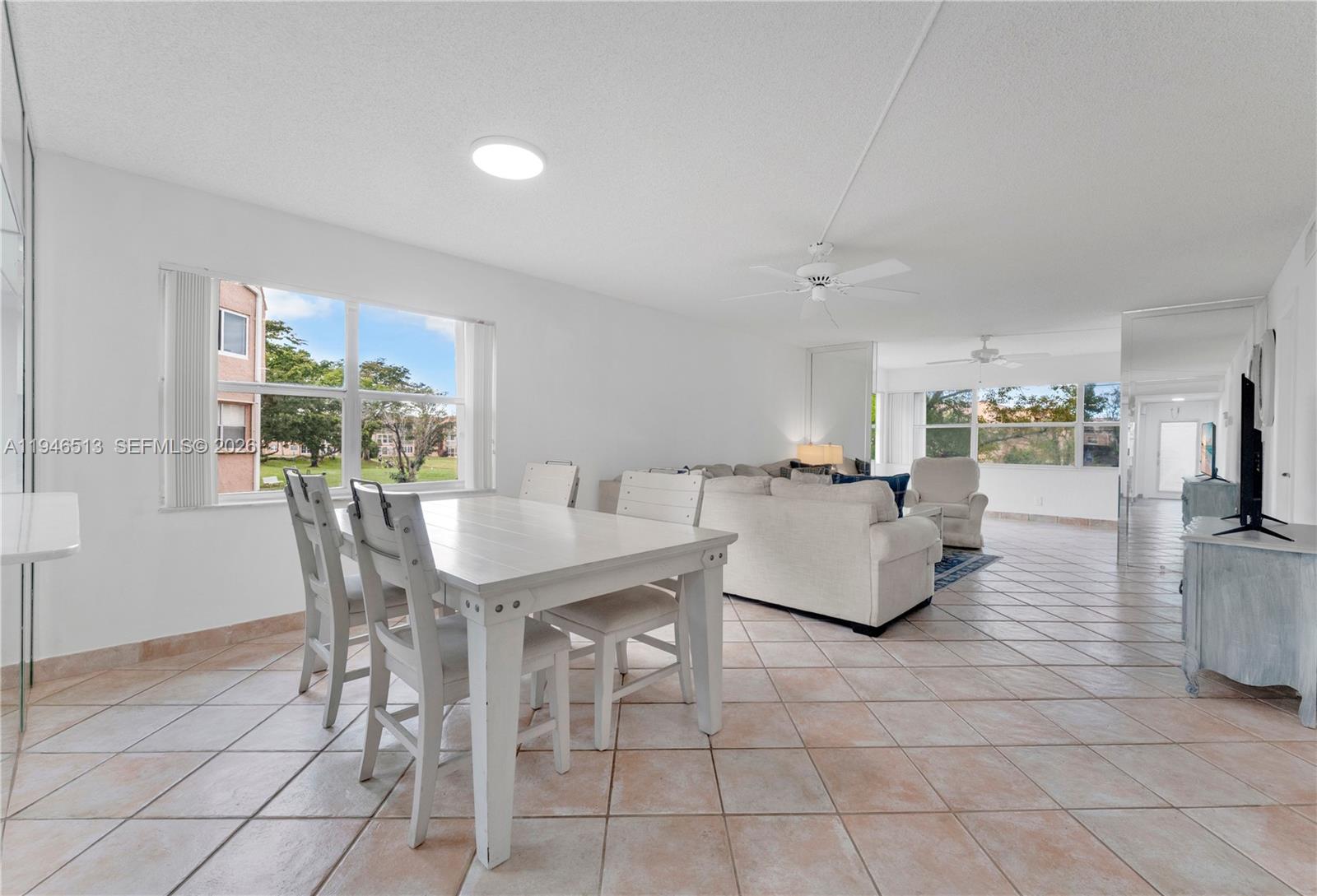 SUNRISE LAKES 135 CONDO - Residential