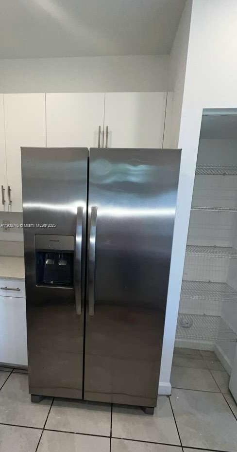 SILVER PALM RESIDENTIAL H - Residential Lease