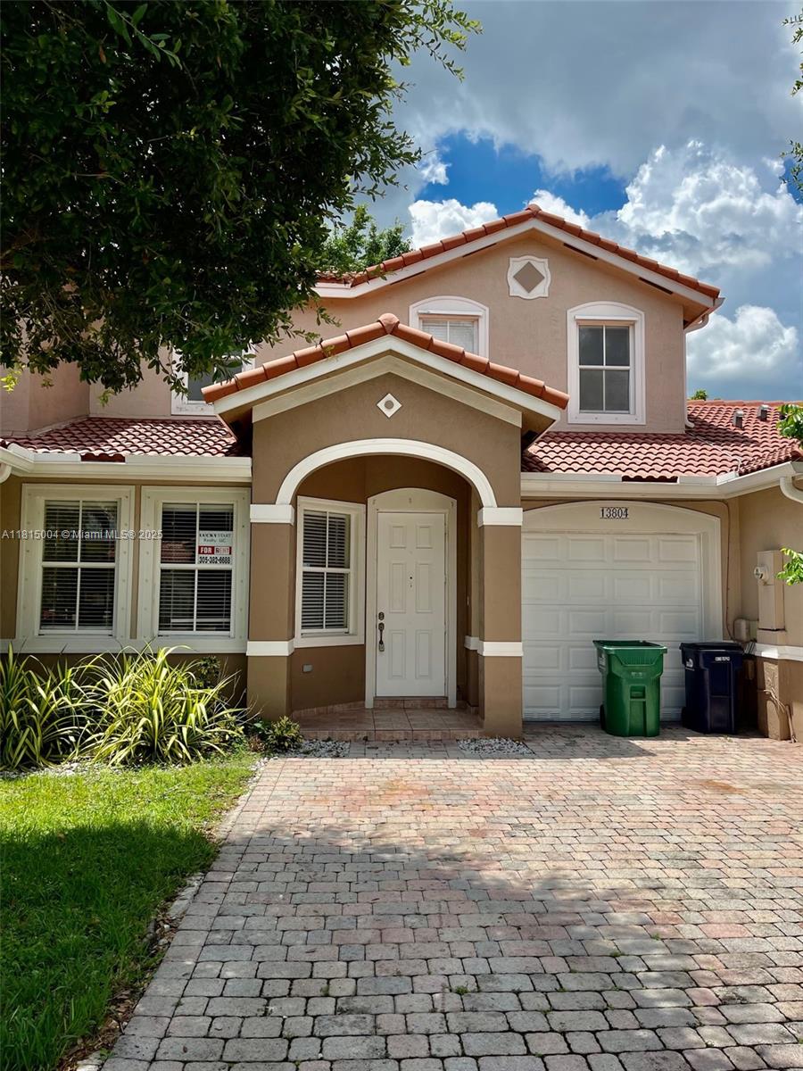 Rental Property at 13804 Sw 275th St 13804, Homestead, Miami-Dade County, Florida - Bedrooms: 3 
Bathrooms: 3  - $2,650 MO.
