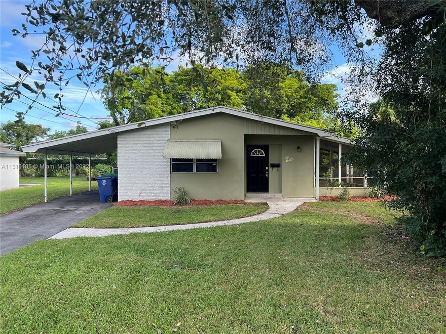 The advantages of a short commute! Classic comfort, and the ease of single story living, will greet you every day as the owner of this charming 3-bedroom ranch house. The property features tile floors throughout, living and dining, open concept kitchen, large guest rooms with ample closet space, screened in Florida room and fenced in yard. Close to shops, restaurant and schools. Great curb appeal and located on a quite tree lined street. This home is a blank canvas for your lifestyle and memories. Priced to sell and easy to show.
