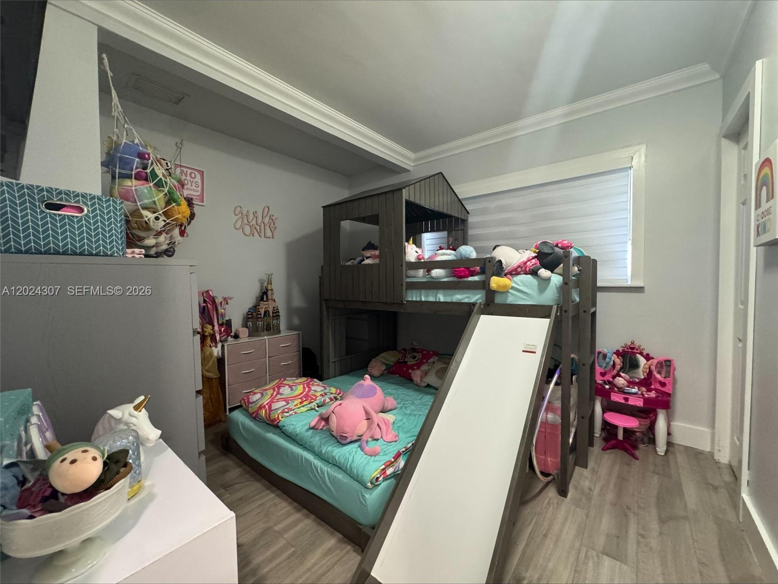 PALM SPRINGS SUB SEC B 4T - Residential Lease