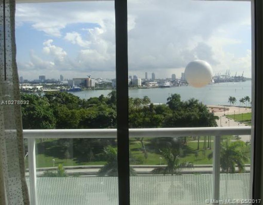 PROFESSIONALLY DECORATED FULLY FURNISHED AND EQUIPPED SUITE ONE BEDROOM PLUS DEN PROFESSIONALLY DECORATED. FULL SIZE KITCHEN, WASHER/DRYER, EAST BAY VIEWS, BALCONY, LARGE FLAT SCREEN TV WITH CABLE. PARK SUITES ARE THE ONLY FURNISHED UNITS OFFERING DIRECT EAST VIEWS OF THE BAY AND BAYFRONT PARK. AMENITIES: GYM, PILATES, SPA, POOL, FORMAL AND INFORMAL CLUB HOUSE, 24-HR SECURITY, VALET SERVICE, CONCIERGE, WIRELESS INTERNET, BASIC CABLE & MORE! ALSO, IT CAN BE RENTED SEASONAL!!! WATCH THE CRUISE SHIPS, OR WALK TO A HEAT GAME. AVAILABLE 7/1/2017