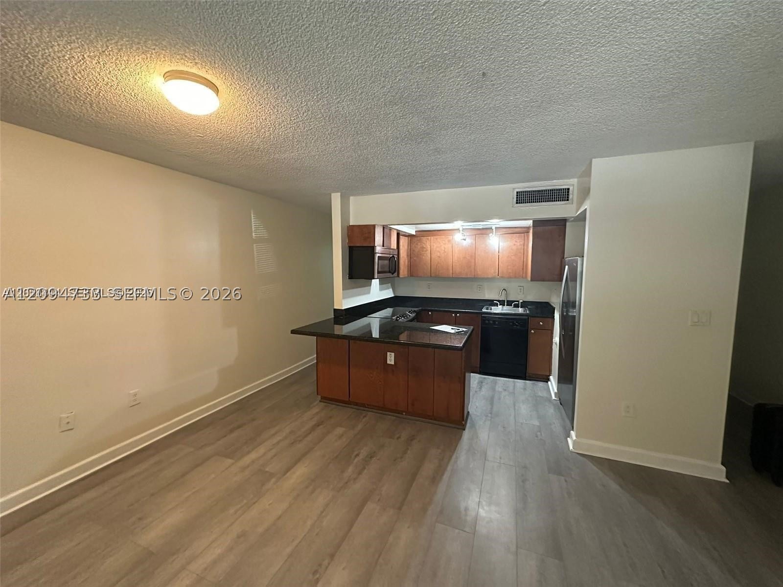 950 NW 11th St 1C